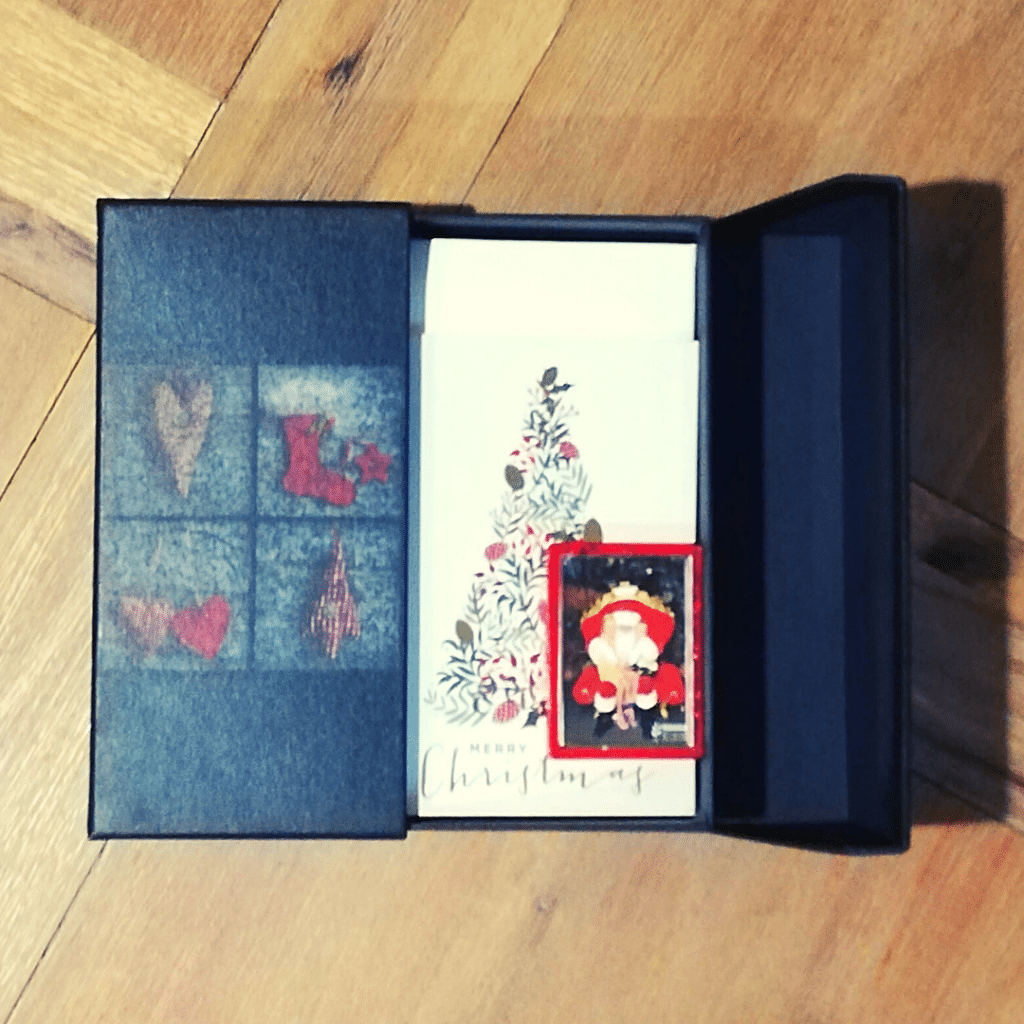 presentation memory box decoupage Christmas box inside